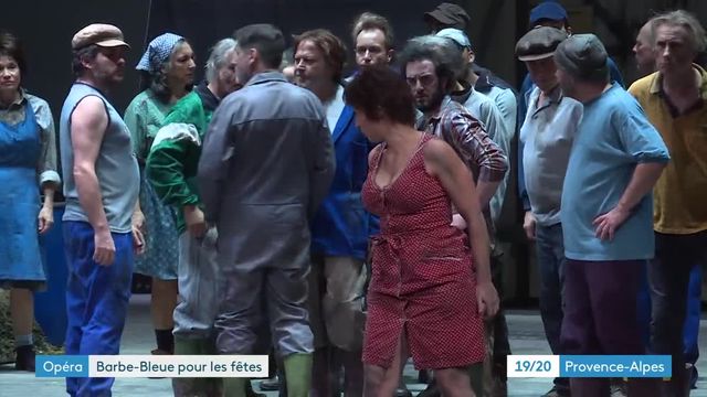 Barbe Bleue à l'opéra de Marseille est mis en scène par Laurent Pelly