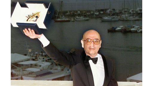 Theo Angelopoulos, Palme d&#039;Or à Cannes (24/05/1998)
 (Christophe Simon / AFP)