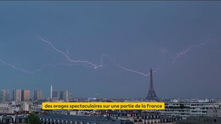 La foudre tombe sur la tour Eiffel (FRANCEINFO)