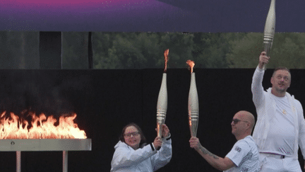 Jeux paralympiques : la flamme a été allumée à Stoke Mandeville, lieu de naissance de la compétition