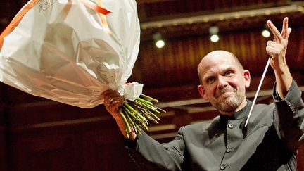 Jaap Van Zweden lors d'un concert d'adieu avec le Radio Filharmonisch Orquesta, à Amsterdam, le 12 novembre 2011
 (Robin Utrecht / EPA / MaxPPP)