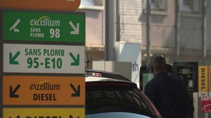 Prix des carburants : la ristourne de 18 centimes à la pompe pourrait être prolongée