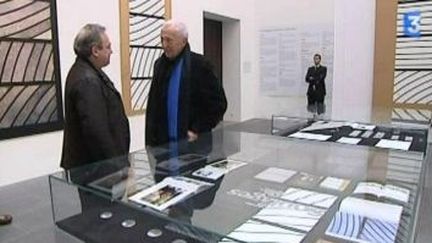 Les vitraux de Pierre Soulages pour l&#039;abbatiale de Conques au musée Fabre
 (Culturebox)