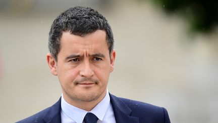 Le ministre de l'Action et des comptes publics Gérald Darmanin quitte l'Elysée, à Paris, le 19 juillet 2017. (MARTIN BUREAU / AFP)