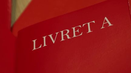 Bonne nouvelle de fin d’année pour les épargnants : les intérêts des livrets réglementés - dont le très plébiscité livret A - vont tomber dans quelques jours. Cette année, ils devraient battre des records.