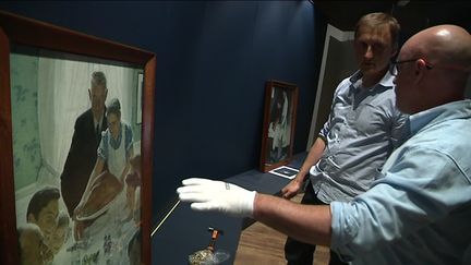 Un des tableaux de Norman Rockwell&nbsp;installé au Mémorial de Caen (P. Puaud  / France 3 Normandie)