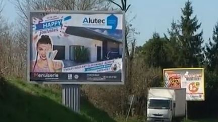 Les panneaux publicitaires pourraient bientôt arriver dans les petites villes