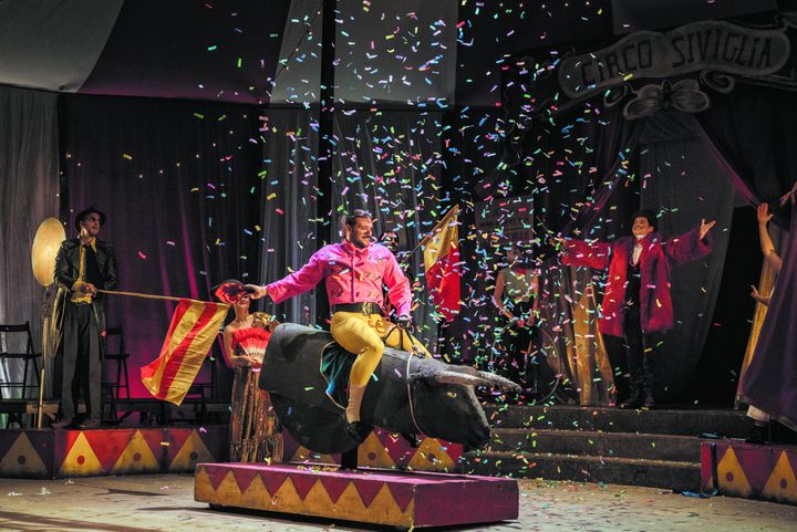 Escamillo dans "Carmen" au théâtre des champs-Elysées (MARION KERNO)