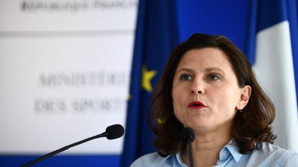 La ministre des Sports Roxana Maracineanu lors d'une conférence de presse, le 9 mars 2020. (MARTIN BUREAU / AFP)