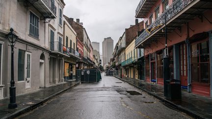 Les rues de La Nouvelle-Orléans sont désertes, avant l'arrivée de l'ouragan Ida, dimanche 29 août. (BRANDON BELL / GETTY IMAGES NORTH AMERICA)