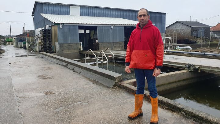 Thierry Lafon, ostréiculteur du bassin d'Arcachon, président de l'ADEBA, l’association de défense des eaux du bassin d’Arcachon. (BORIS HALLIER / RADIO FRANCE)