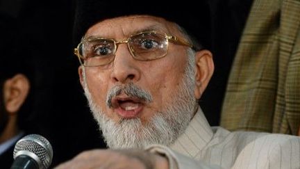 Tahir ul-Qadri, le cheikh soufi, au coeur de la contestation, le 19 janvier à Lahore.  (AFP/ARIF ALI)