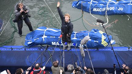 Voile : 42 jours, 16 heures et 40 minutes pour faire le tour du monde