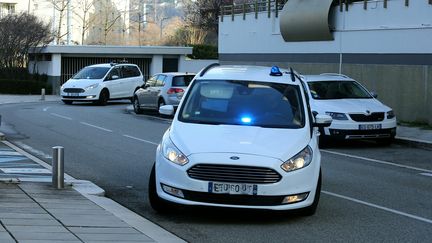 Arrivée au Palais de justice de Grenoble (Isère) de Nordahl Lelandais, mis en examen pour le meurtre de Maëlys, le 19 mars 2018. (MAXPPP)