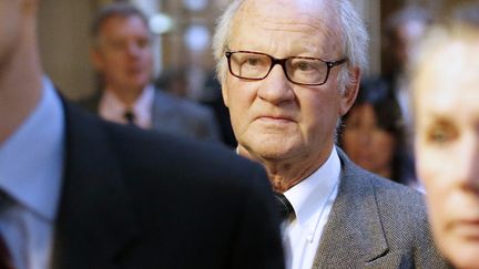 Pierre Pallardy, "l'ost&eacute;o des stars", le 18 octobre 2013 &agrave; Paris, jour de sa condamnation &agrave; 10 ans de prison pour des viols et agressions sexuelles. (FRED DUFOUR / AFP)