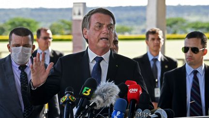 Brésil : Jair Bolsonaro dérape