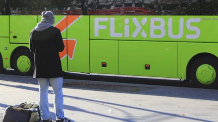 Un voyageur de Flixbus, le 24 octobre 2018. (LEYLA VIDAL / MAXPPP)