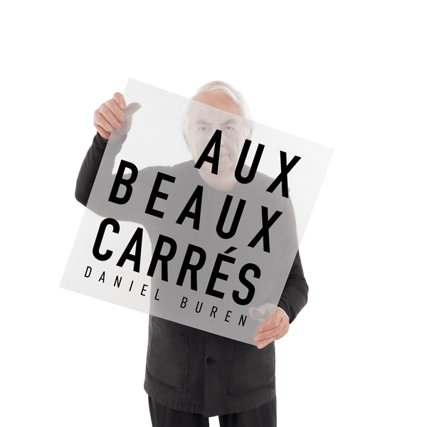 "Aux Beaux Carrés", exposition carte blanche Le Bon Marché Rive Gauche à l'artiste Daniel Buren, janvier 2024. (LE BON MARCHE RIVE GAUCHE)