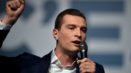 Jordan Bardella (Rassemblement national) s'exprime lors d'un meeting à Metz, en Moselle, le 1er mai 2019. (JEAN-CHRISTOPHE VERHAEGEN / AFP)