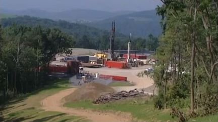 Capture d'&eacute;cran d'un reportage sur un site d'exploitation du gaz de schiste, dans la r&eacute;gion de Williamsport (Pennsylvanie). ( FRANCE 3)