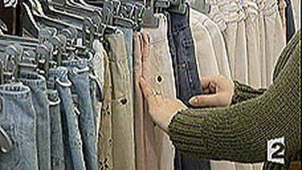 L'habillement-textile est l'un des secteurs qui a le plus bénéficié de la revalorisation du SMIC. (France 2)