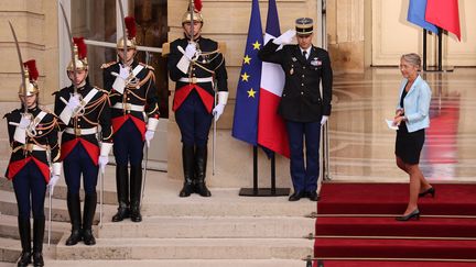 Elisabeth Borne à Matignon, le 16 mai 2022. (THOMAS SAMSON / POOL / AFP)