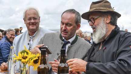 23 septembre 2023 : Une journée de campagne électorale des "électeurs libres" avec Hubert Aiwanger, le patron du parti, agriculteur lui-même, à Mindelheim en Bavière. (PICTURE ALLIANCE / NORDPHOTO GMBH / HAFNER / MAXPPP)