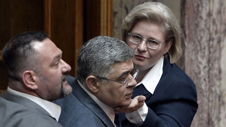 Eleni Zaroulia, membre du parti Aube dor&eacute;e. (LOUISA GOULIAMAKI / AFP)