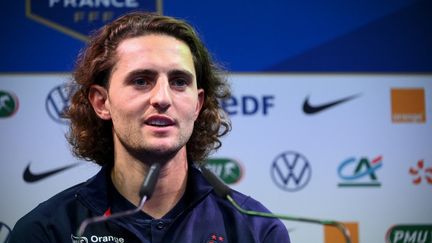 Adrien Rabiot était présent en conférence de presse à Clairefontaine, samedi 5 juin 2021. (FRANCK FIFE / AFP)