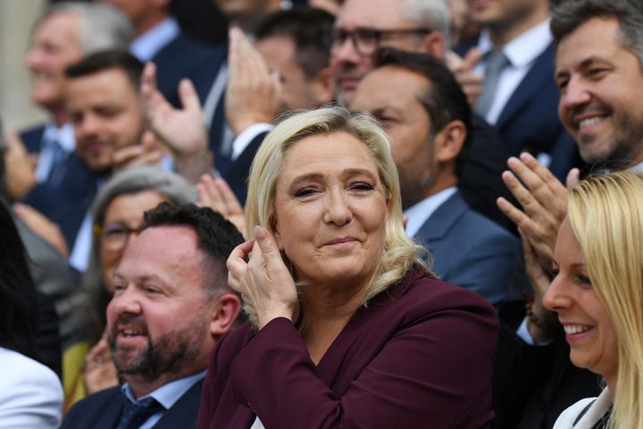 Marine Le Pen au Palais-Bourbon, le 22 juin 2022, à Paris. (ALAIN JOCARD / AFP)