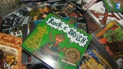 Rock E Breizh, un album pour retracer 30 années de rock en langue bretonne
 (Culturebox)