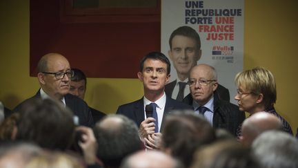 L'ex-Premier ministre Manuel Valls, le 17 janvier 2017, à Lamballe&nbsp;(Côtes-d'Armor). (MAXPPP)