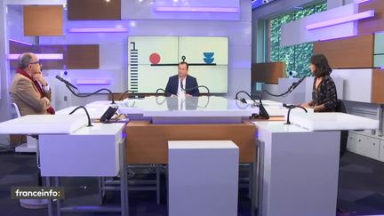 Le plateau des "débats de l'éco", dimanche 11 octobre 2020.&nbsp; (FRANCEINFO)