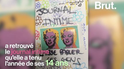 Lucie Mikaelian a ressorti son journal intime tenu lorsqu'elle avait 14 ans. Elle a décidé de l'adapter en podcast dans lequel elle explore les débuts de sa sexualité.