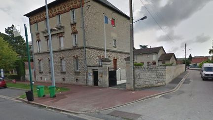 La gendarmerie de Beaumont-sur-Oise (Val-d'Oise), photographiée en septembre 2013 par le service Google Street View. (GOOGLE MAPS)