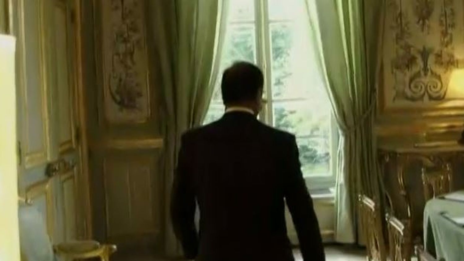 VIDEO. Dans l'intimité de François Hollande à l'Elysée, le film de Patrick Rotman