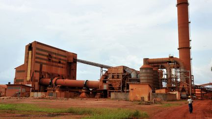 La plus grande entreprise minière de Guinée, la Compagnie des Bauxites de Guinée (CBG), à Kamsar, une ville au nord de la capitale Conakry. Le pays est le premier exportateur mondial de bauxite.&nbsp;


 (GEORGES GOBET / AFP)