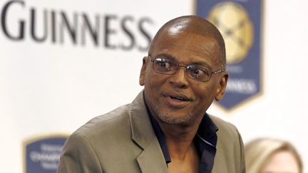 L'ancien gardien international du PSG Bernard Lama lors d'une conférence de presse à New York, le 28 avril 2015. (TREVOR COLLENS / AFP)