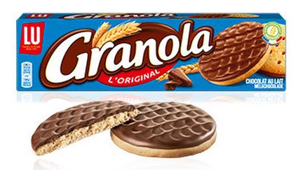 Deux gammes de biscuits Granola au chocolat au lait et noir ont été rappelées par le fabricant en raison de la présence potentielle de "fines particules métalliques", le 21 octobre 2022. (LU)