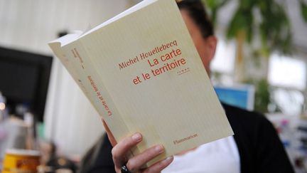 Les vingt &eacute;crivains r&eacute;unis dans "L'Acad&eacute;mie Balzac" produiront-ils le prochain best-seller fran&ccedil;ais ? R&eacute;ponse &agrave; l'automne 2014. (MIGUEL MEDINA / AFP)