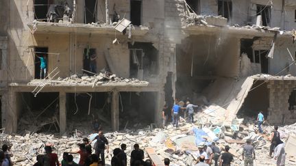 Cette fois, les bombes russes sont tombées sur le quartier de Kellase, tenu par les rebelles, le 28 avril 2016.&nbsp; (BEHA EL HALEBI / ANADOLU AGENCY)