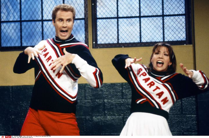 Will Ferrell et Cheri Oteri dans un sketch du "Saturday Night Live", à New York, le 4 octobre 1977.&nbsp; (MARY ELLEN MATTHEWS/AP/SIPA / AP)