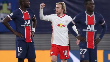 Paris a plié face aux coéquipiers d'Emil Forsberg, en dépit d'une bonne entame. (RONNY HARTMANN / AFP)