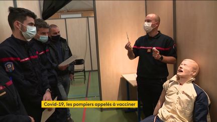 Covid-19 : tous les pompiers peuvent désormais vacciner