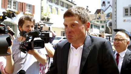 L'ancien cycliste Jan Ullrich arrive au tribunal suisse de&nbsp;Weinfelden, le 21 juillet 2015,&nbsp;lors de son procès pour conduite en état d'ivresse. (ARND WIEGMANN / REUTERS)