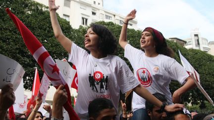 Manifestation de femmes à Tunis, le 9 mars 2013.&nbsp; (FETHI BELAID / AFP)