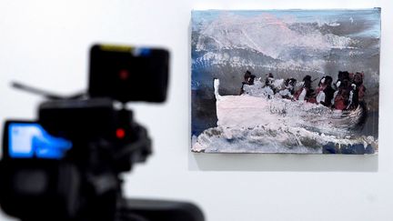 Un tableau de Miquel Barceló sous l'œil d'un caméraman, durant l'expo "Vie de poulpe" (Vida de pulpo), le 18 janvier 2019 à Madrid
 (Luca Piergiovanni / Efe / Sipa)