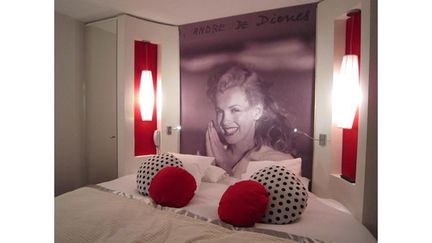 Dans cette chambre, le lit est tout rond !
 (Corinne Jeammet)