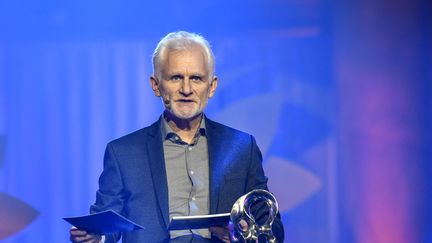 L'avocat et défenseur des droits humains biélorusse Ales Bialiatski, le 3 décembre 2020 à Stockholm (Suède).&nbsp; (ANDERS WIKLUND / TT NEWS AGENCY / AFP)