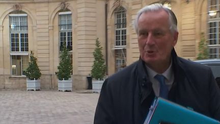 Après des semaines d’attente, la liste du nouveau gouvernement Barnier a été dévoilée samedi 21 septembre. Un premier conseil des ministres a lieu, ce lundi 23 septembre.